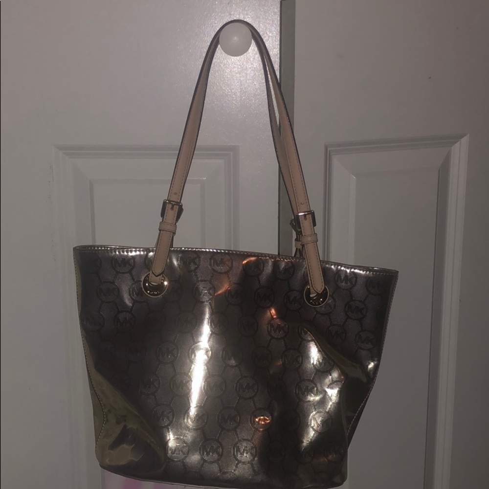 MK purse